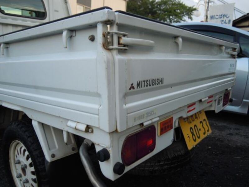 MINICAB TRUCK