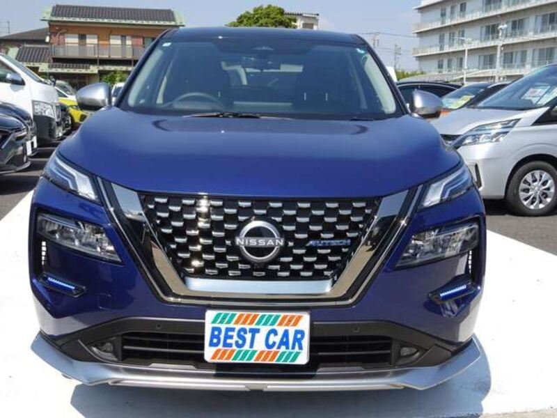 X-TRAIL