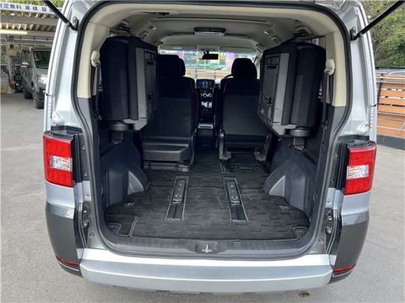 DELICA D5