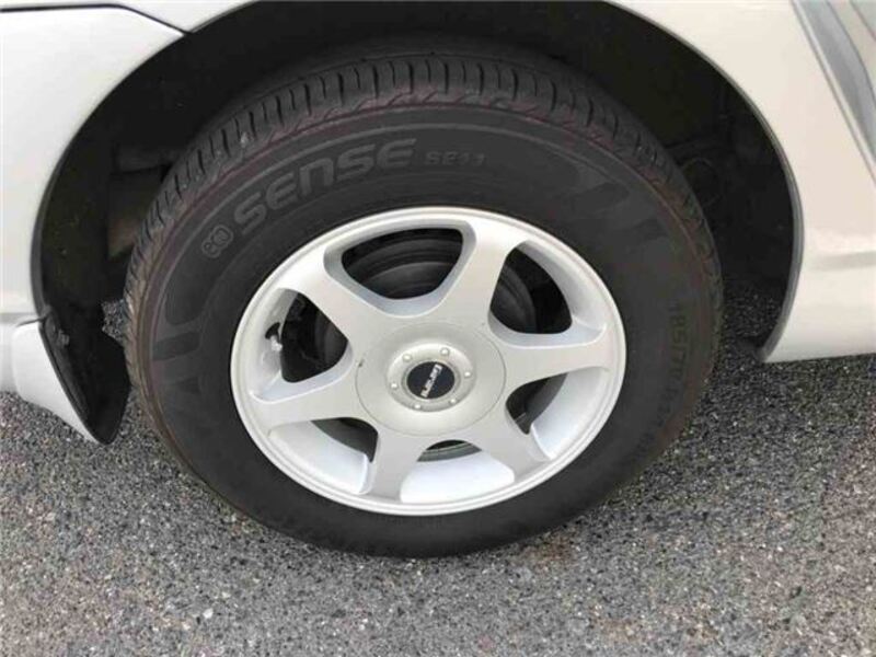 COROLLA FIELDER
