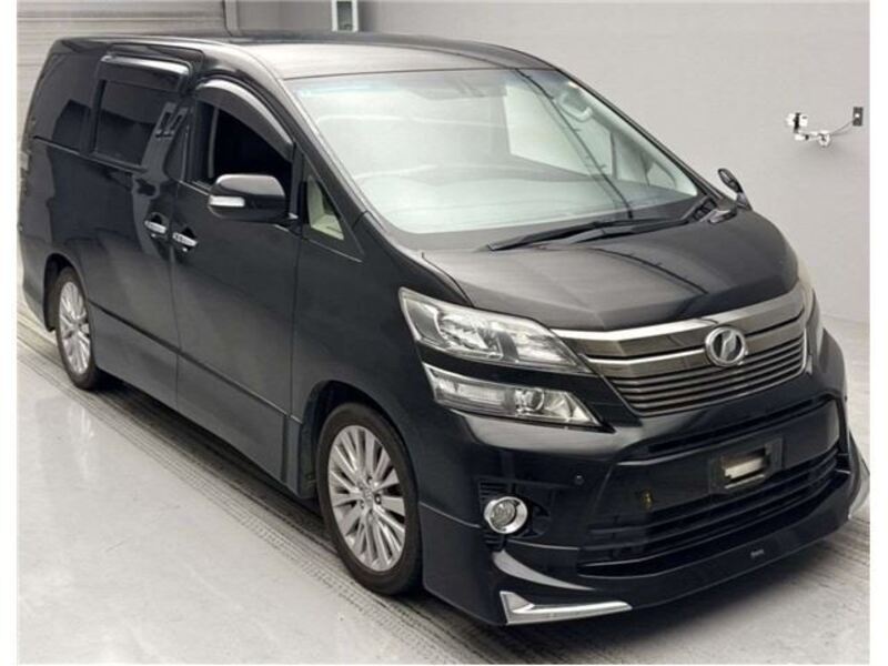 TOYOTA VELLFIRE
