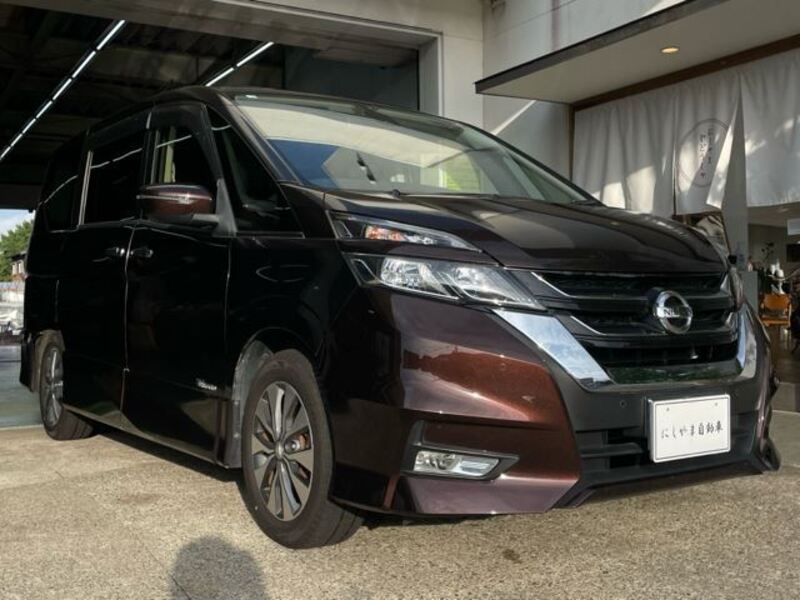 NISSAN SERENA