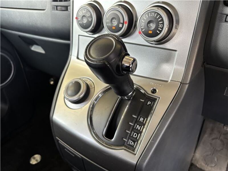 DELICA D5