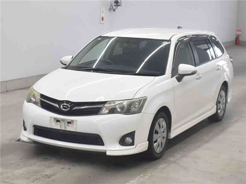 COROLLA FIELDER