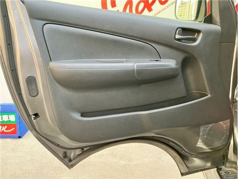 CARAVAN VAN