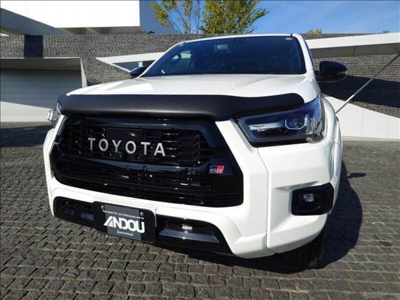 HILUX
