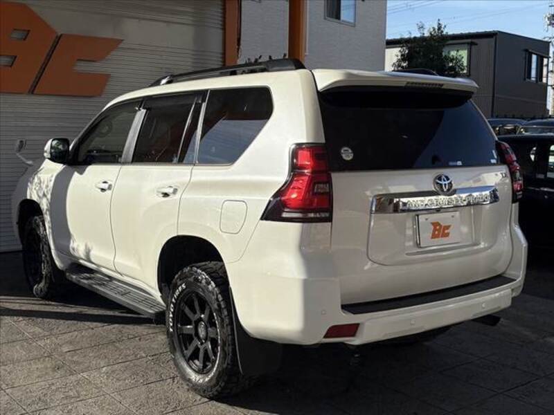 LAND CRUISER PRADO
