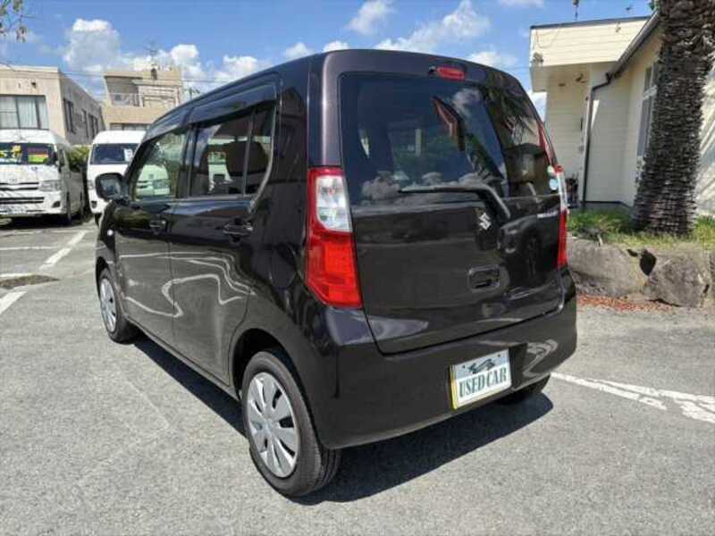 WAGON R