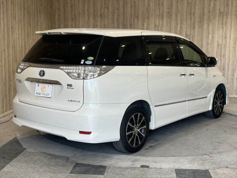 ESTIMA HYBRID
