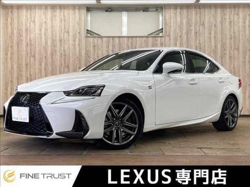 LEXUS IS