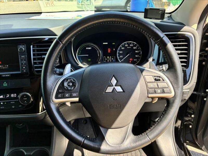 OUTLANDER PHEV