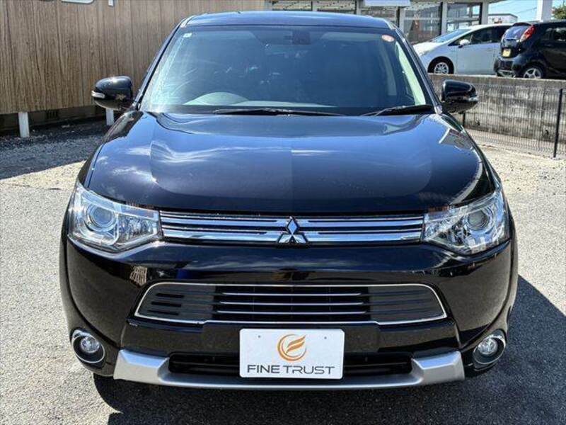 OUTLANDER PHEV