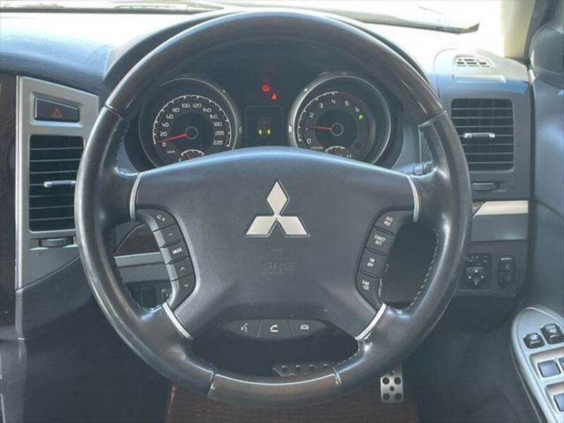 PAJERO
