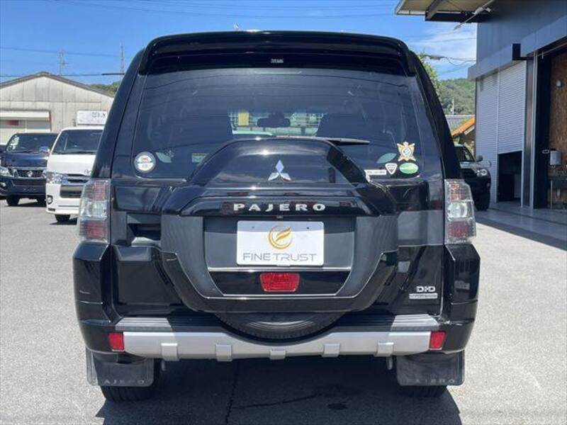 PAJERO