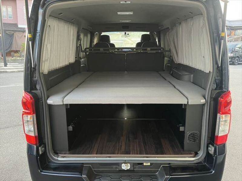 NV350 CARAVAN