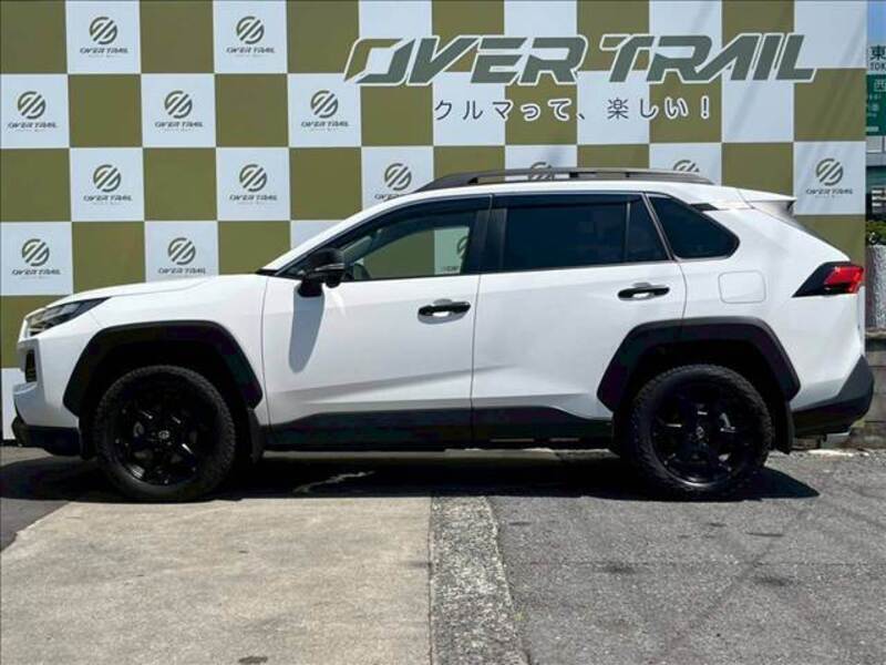RAV4