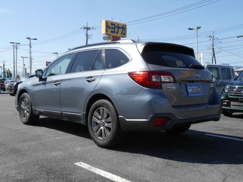 LEGACY OUTBACK