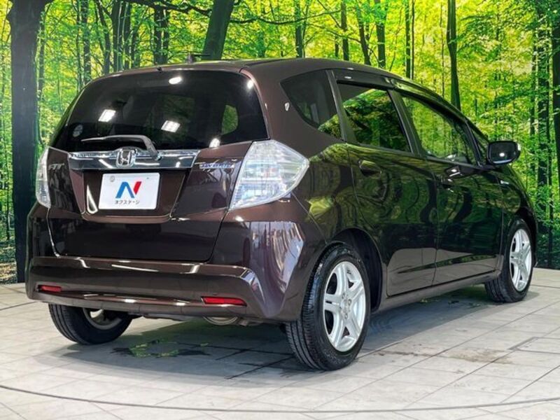 FIT HYBRID