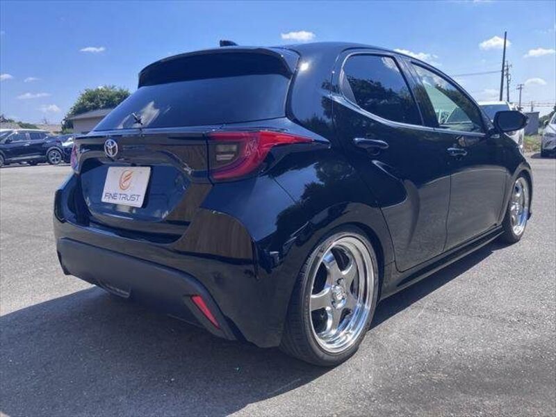 YARIS