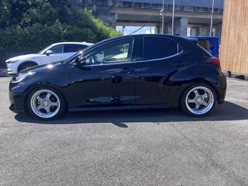YARIS
