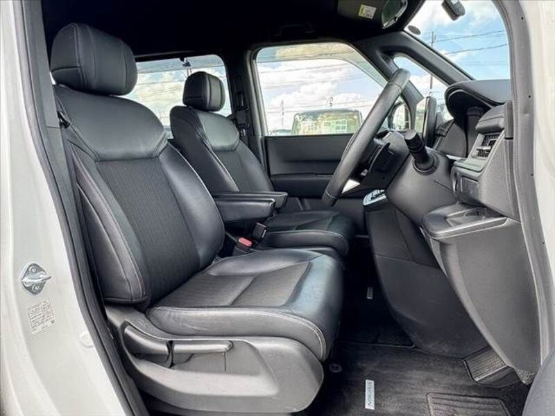 STEPWAGON SPADA