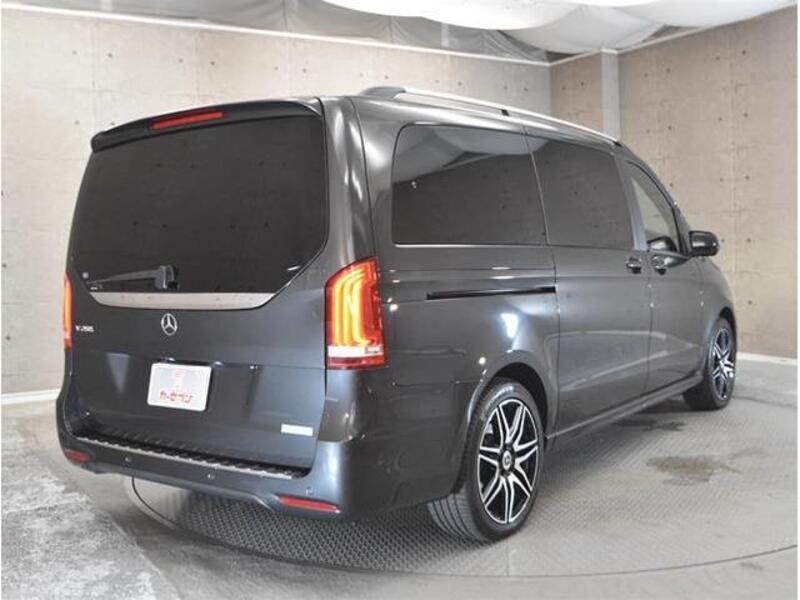 V-CLASS
