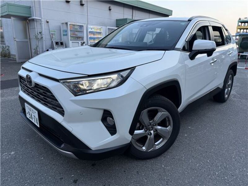 RAV4