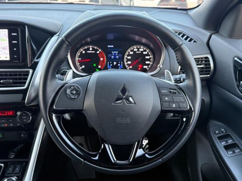 ECLIPSE CROSS