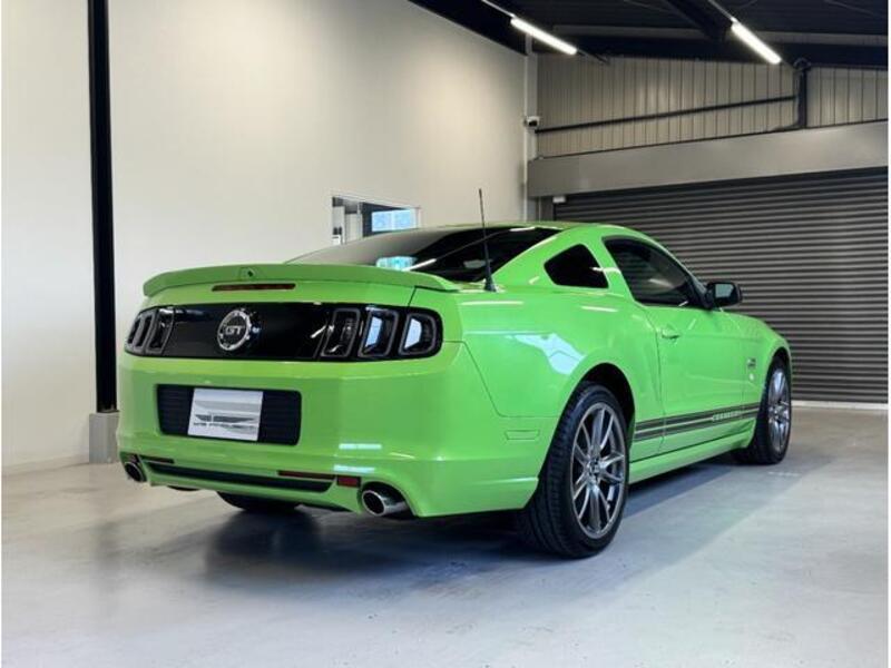 MUSTANG