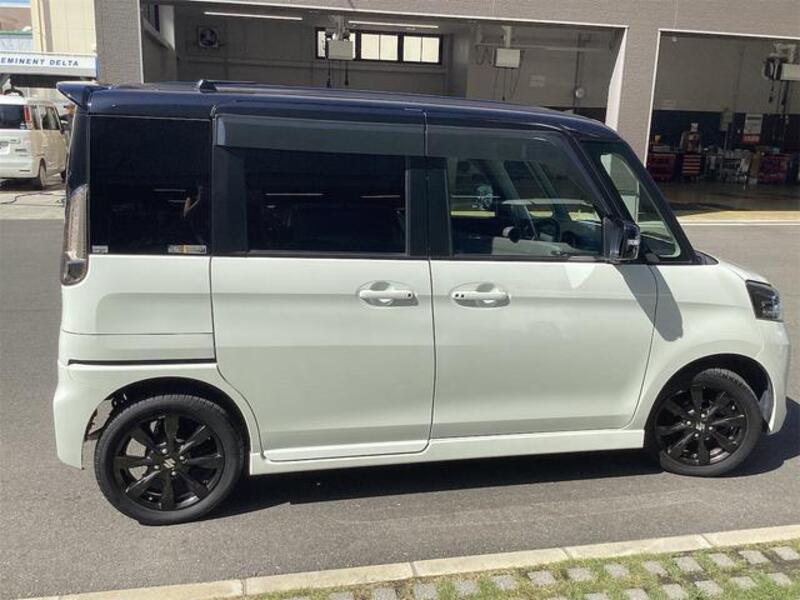 SPACIA CUSTOM