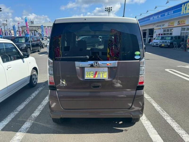 N BOX