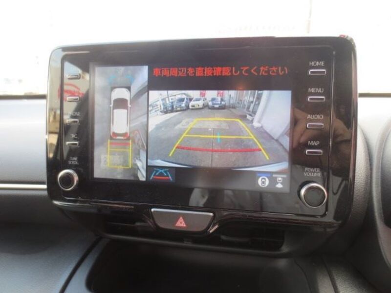 YARIS CROSS