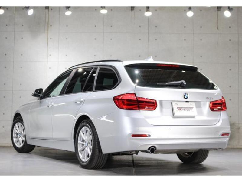3 SERIES