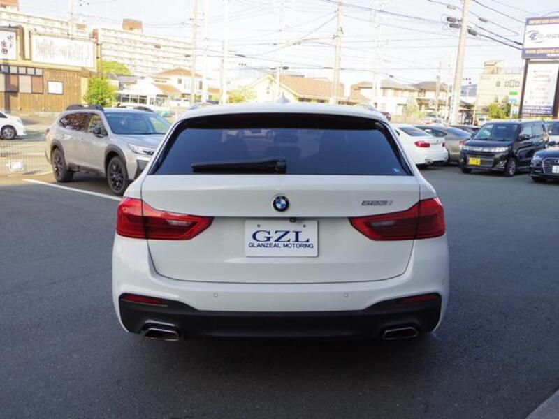 5 SERIES
