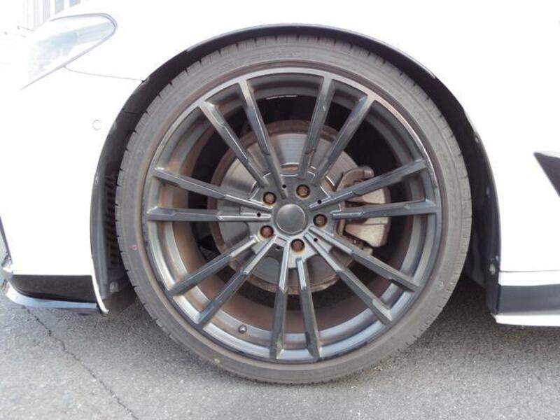 5 SERIES