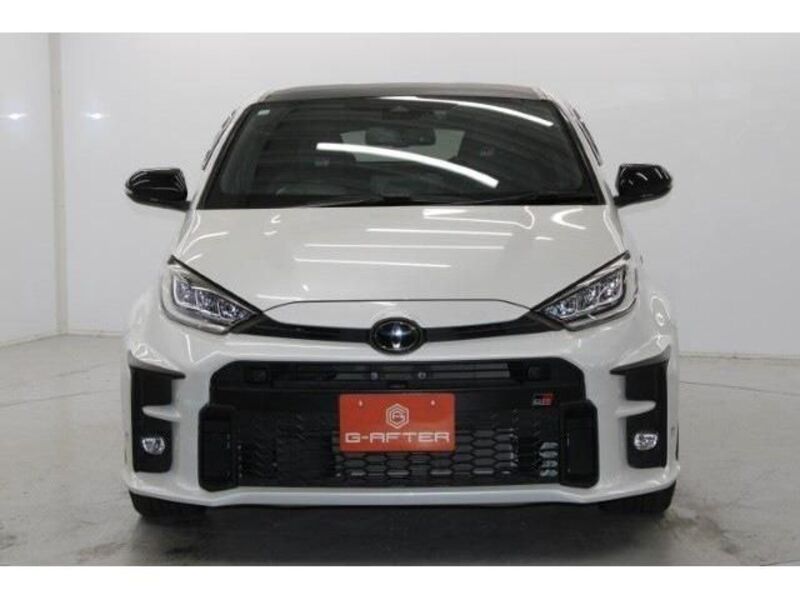 GR YARIS