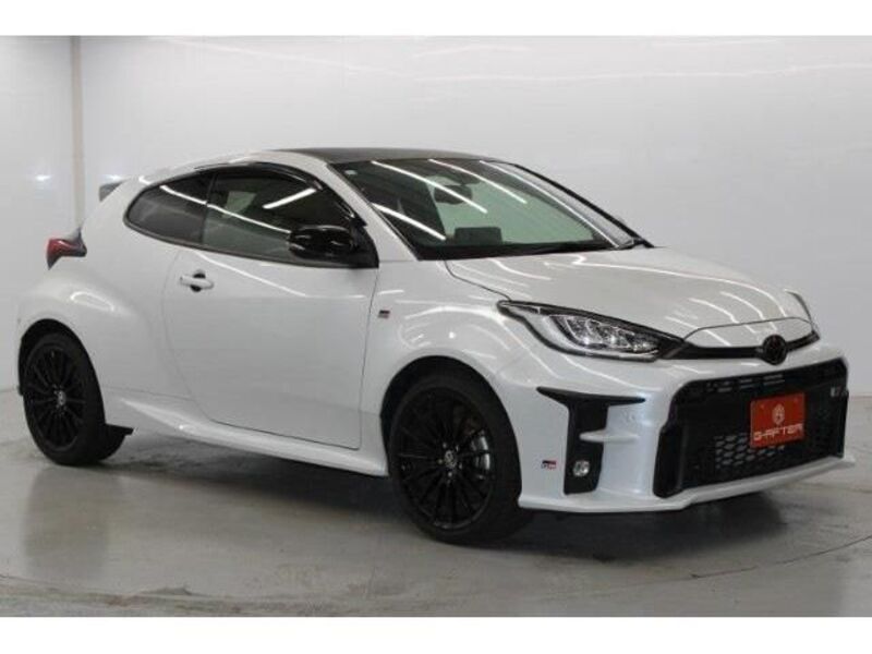 GR YARIS