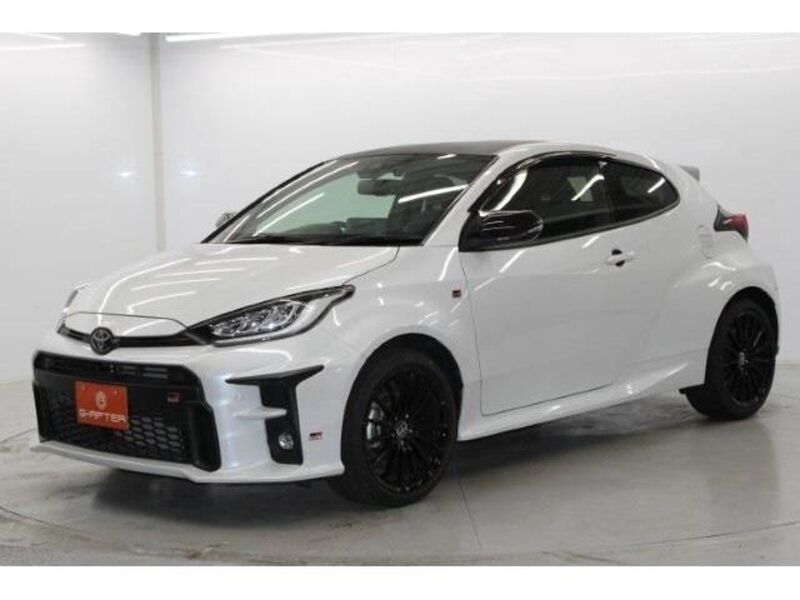 GR YARIS