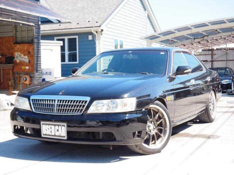 NISSAN LAUREL