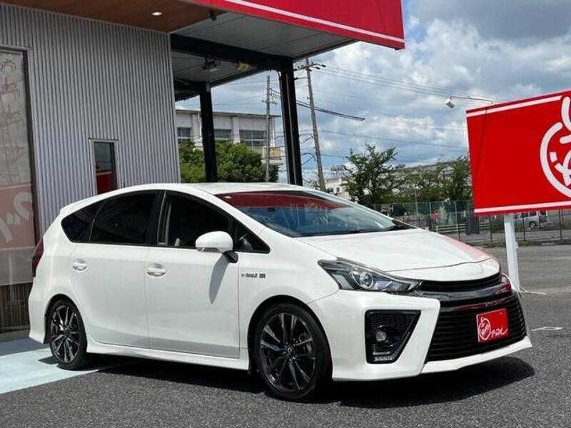 PRIUS ALPHA