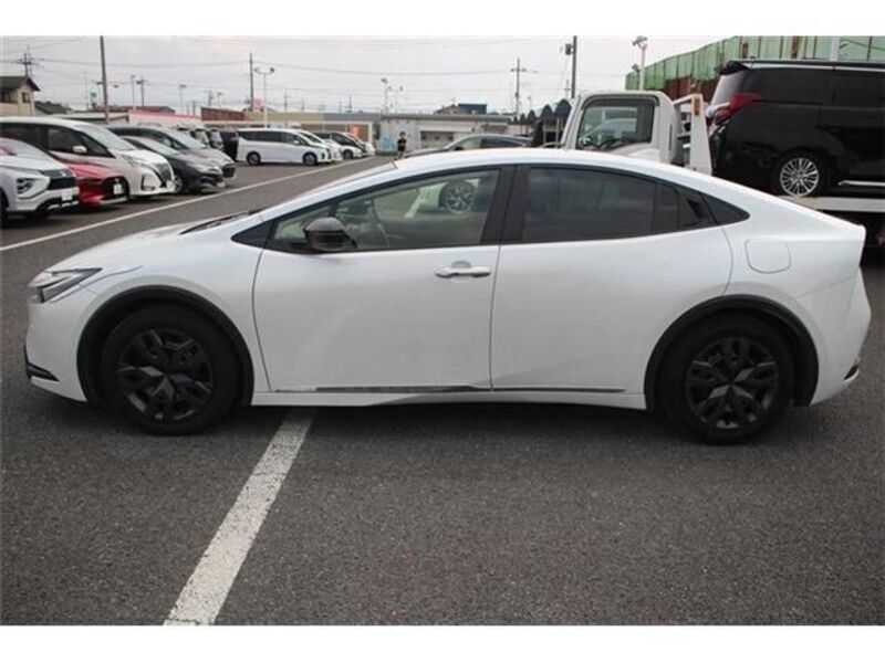 PRIUS PHV