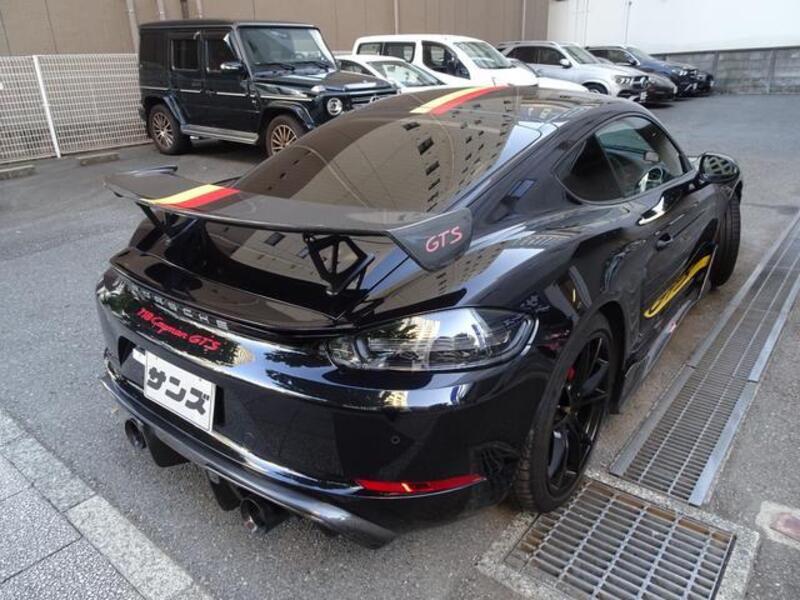 718 CAYMAN