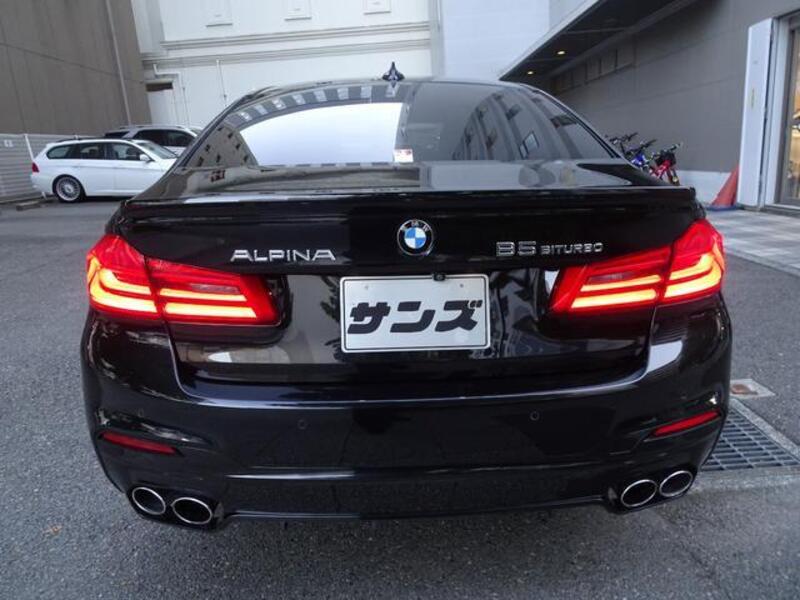 B5