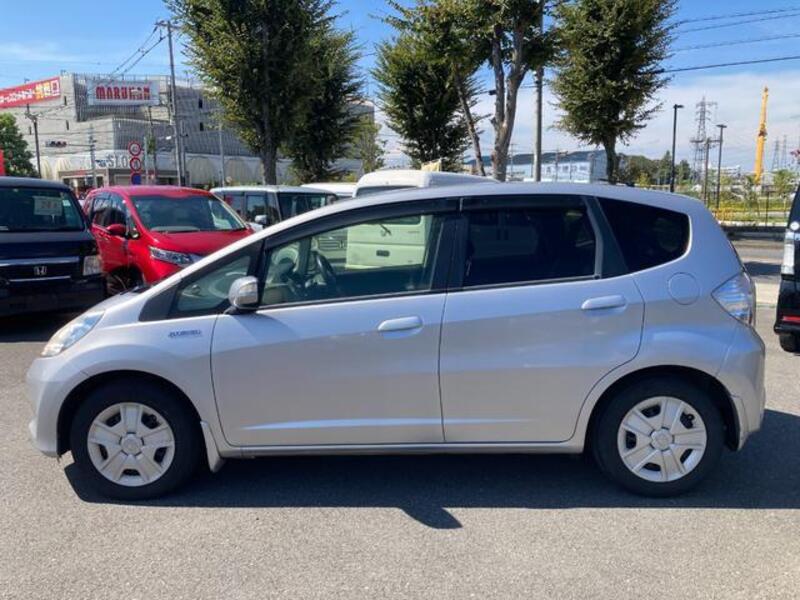 FIT HYBRID