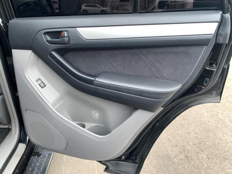 HILUX SURF