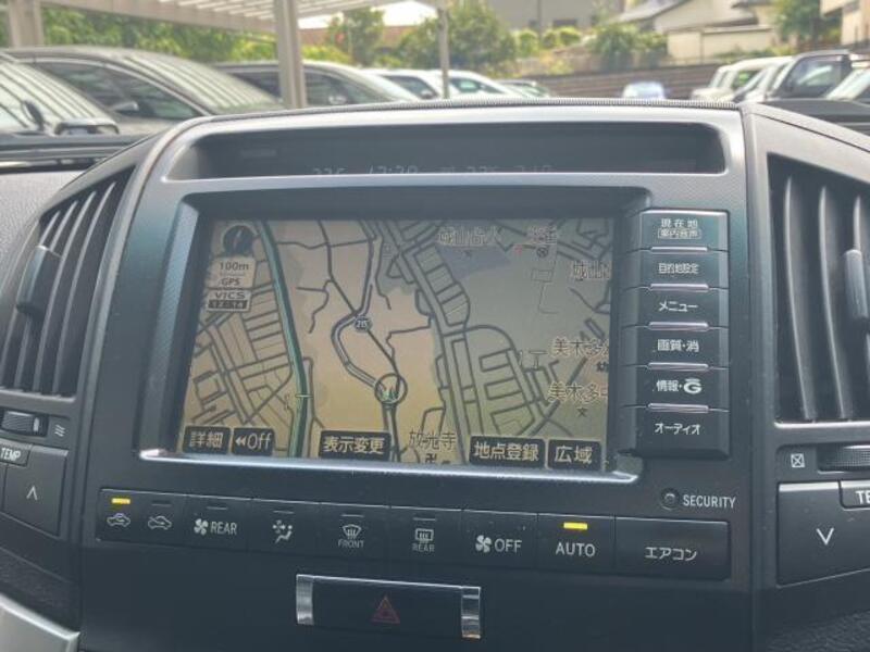 LAND CRUISER
