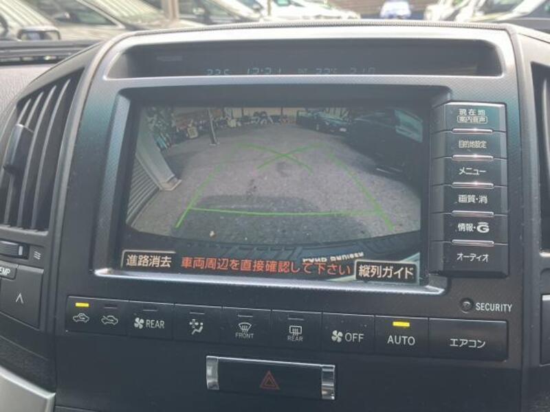 LAND CRUISER