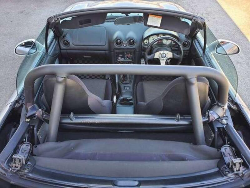 ROADSTER
