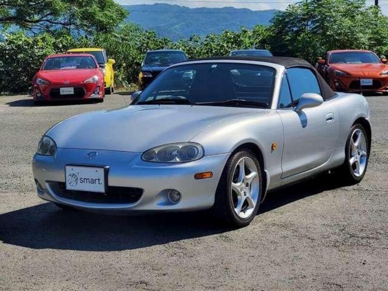 MAZDA ROADSTER
