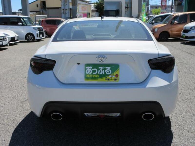 86